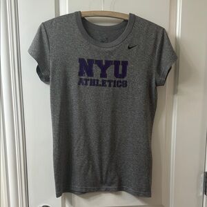Nike Women's Gray NYU Athletics New York University Bobcats Graphic Tee Size M